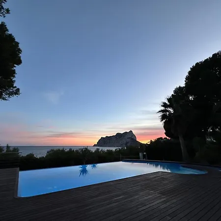 Villa Avanoa - Bassetes